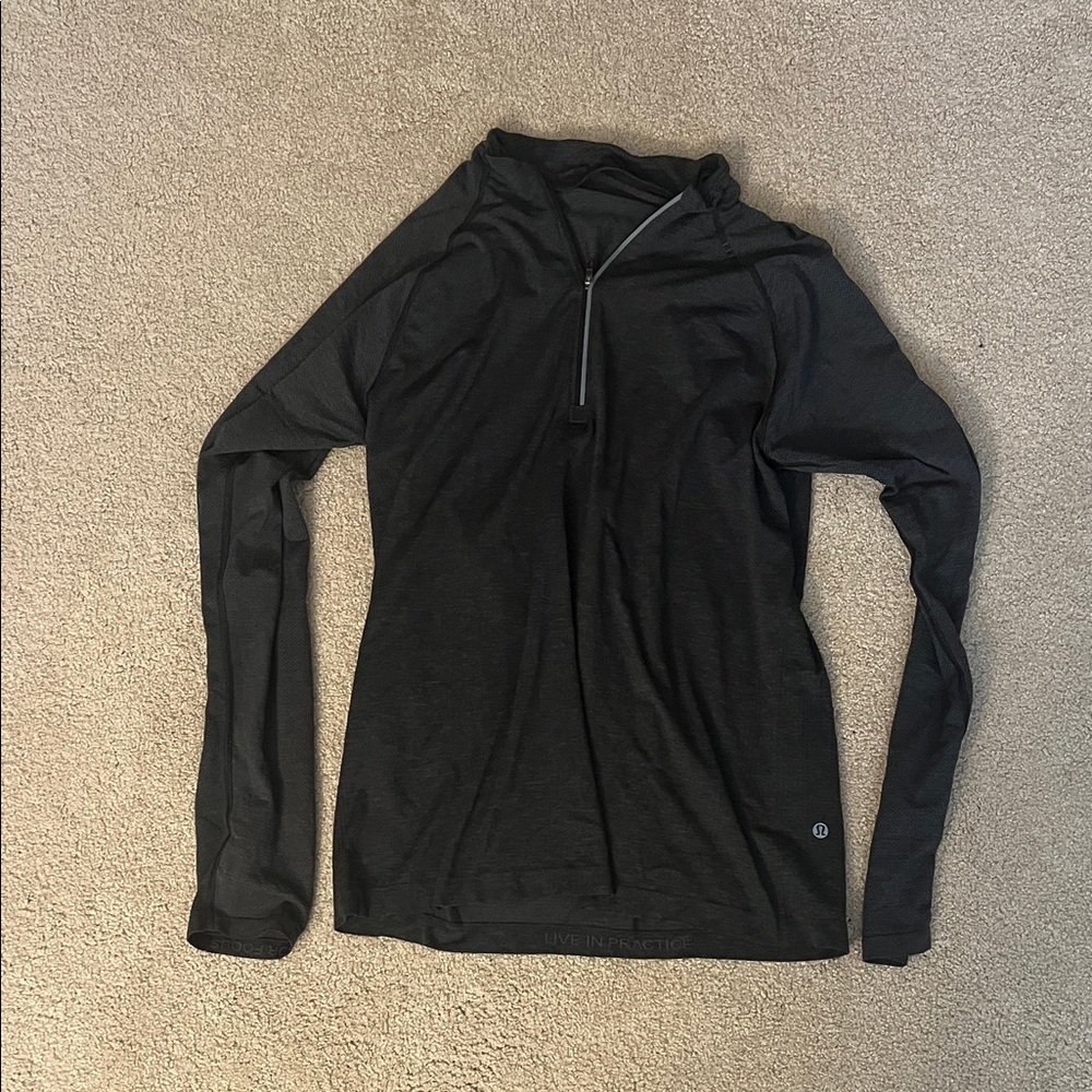 lululemon athletica Light Gray and Black Men's Quarter-Zip Tops - Picture 4 of 5